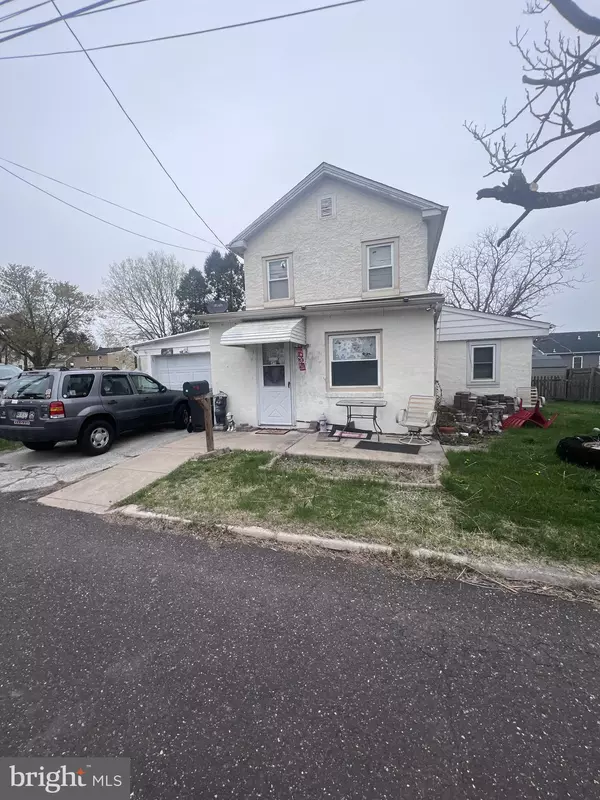 Phoenixville, PA 19460,21 GRANT ST