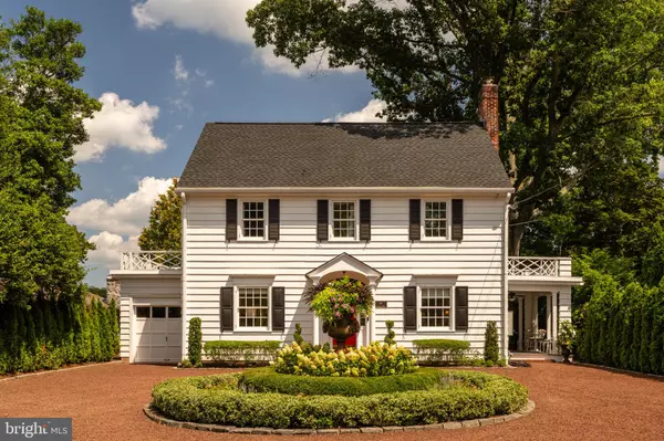 New Hope, PA 18938,64 N MAIN ST