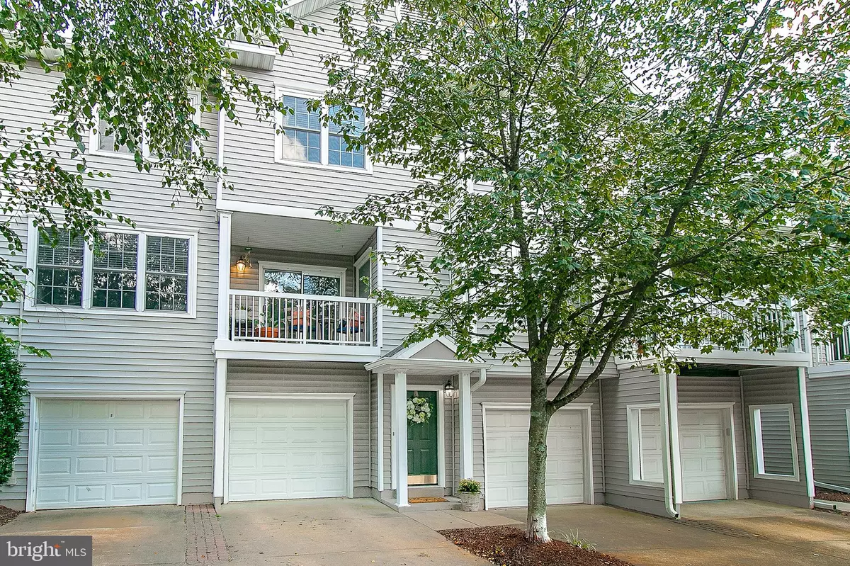 Fairfax, VA 22033,12799 FAIR BRIAR LANE