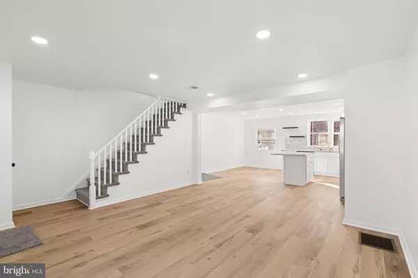 Philadelphia, PA 19151,7546 OVERBROOK AVE