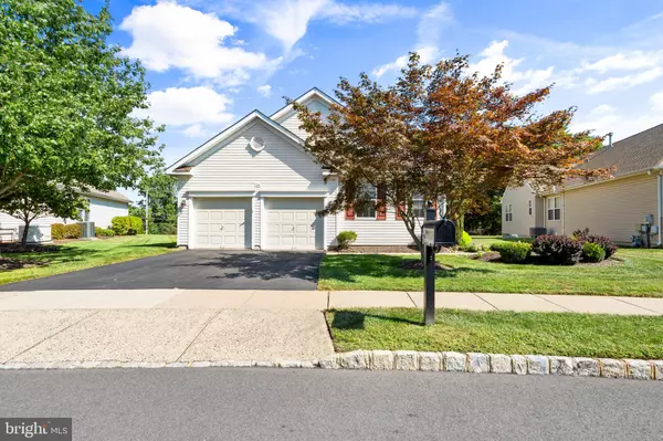 Langhorne, PA 19047,24 TUPELO LN