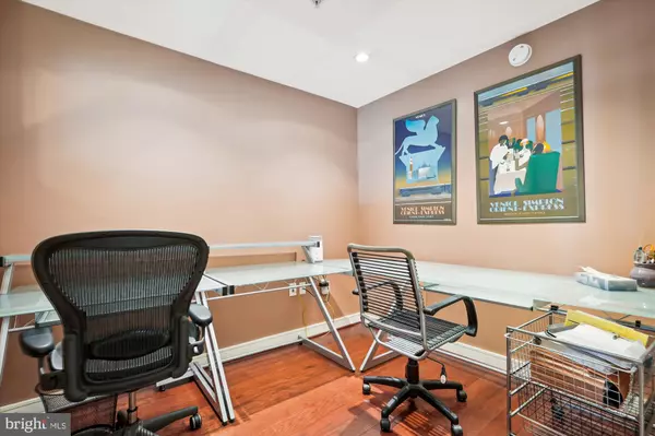 Bethesda, MD 20815,6820 WISCONSIN AVE #2009