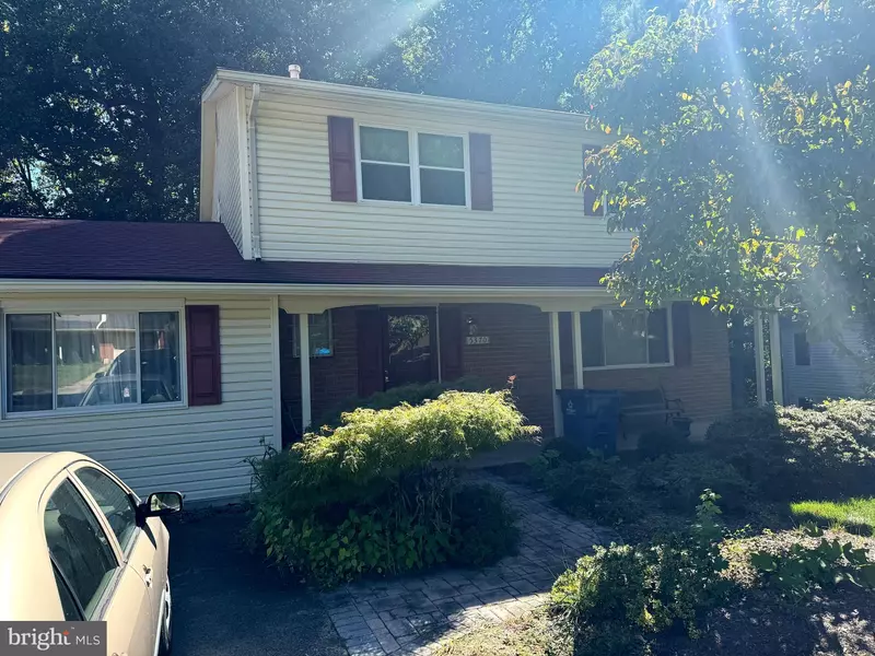 5370 GAINSBOROUGH DR, Fairfax, VA 22032