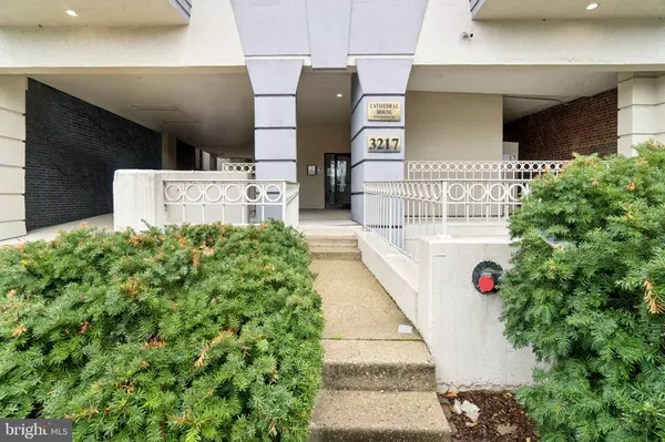 Washington, DC 20016,3217 WISCONSIN AVE NW #7D