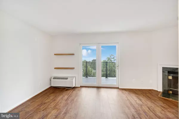 Washington, DC 20016,3217 WISCONSIN AVE NW #7D