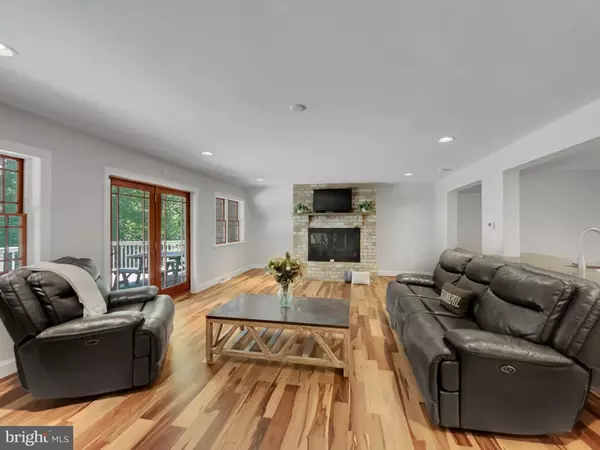 Mohnton, PA 19540,665 FAIRMONT AVE