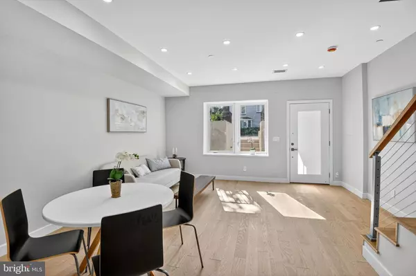 Washington, DC 20010,3303 SHERMAN AVE NW #A