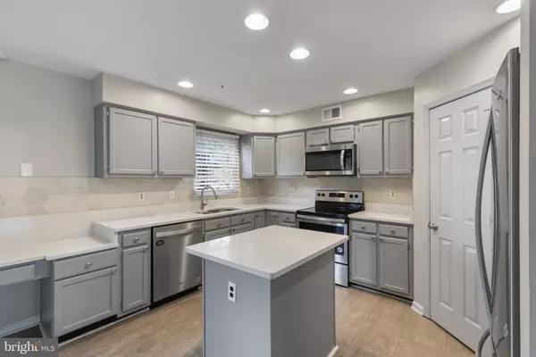 Odenton, MD 21113,2243 CONQUEST WAY #61