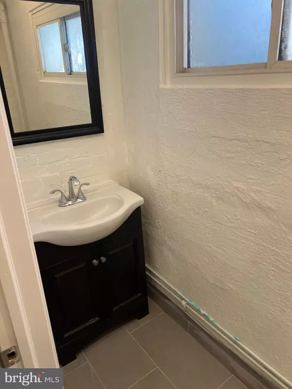 Greenbelt, MD 20770,151-B CENTERWAY