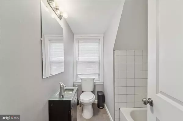 Philadelphia, PA 19128,467 GERHARD ST