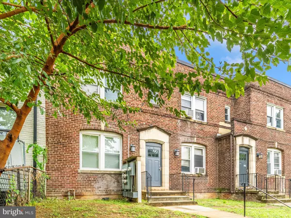 Washington, DC 20002,1307-1309 HOLBROOK ST NE