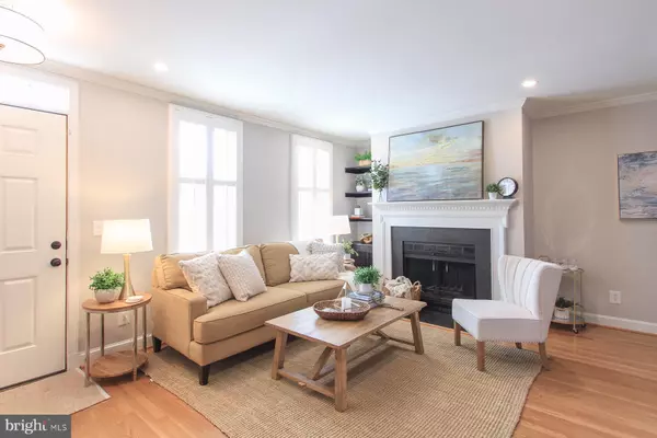 Alexandria, VA 22314,1310 SEAPORT LN