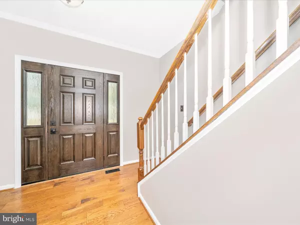 Frederick, MD 21701,7813 OAK LEAF CT