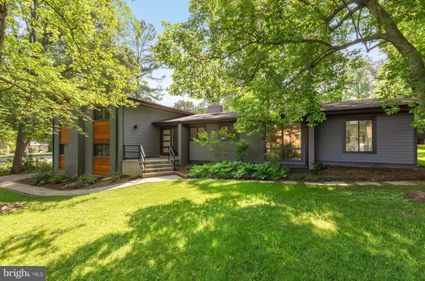 11604 DANVILLE DR, Rockville, MD 20852