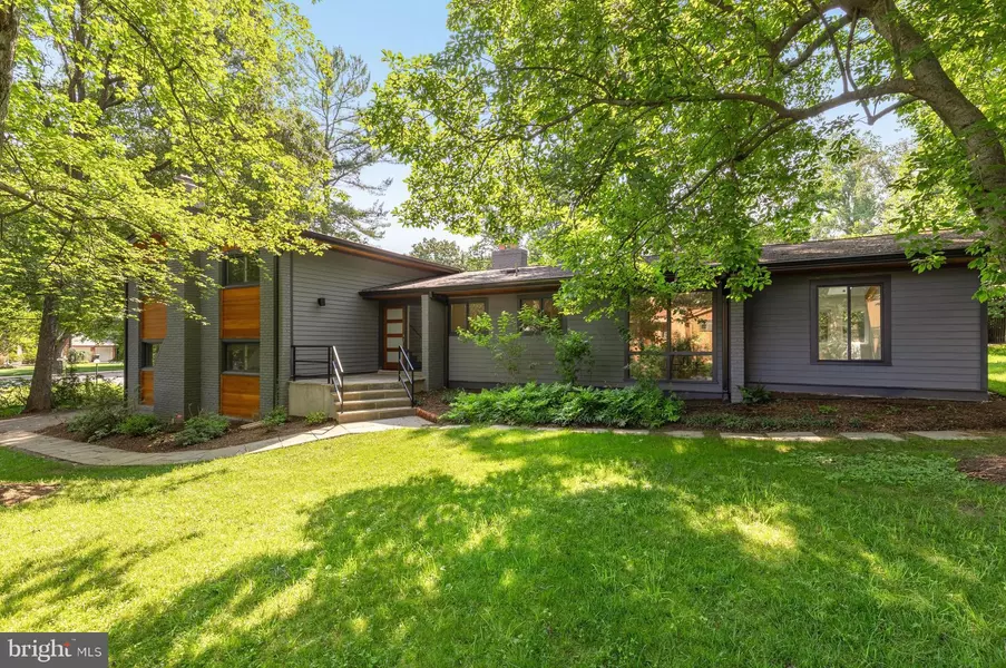 11604 DANVILLE DR, Rockville, MD 20852