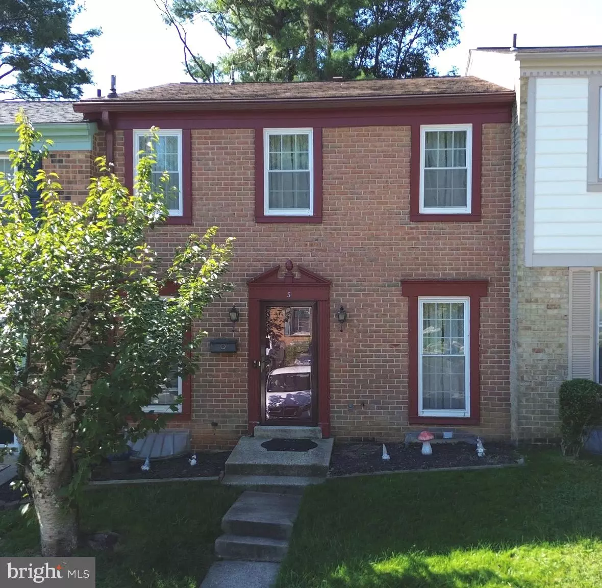 Gaithersburg, MD 20878,3 HONEY BROOK LN