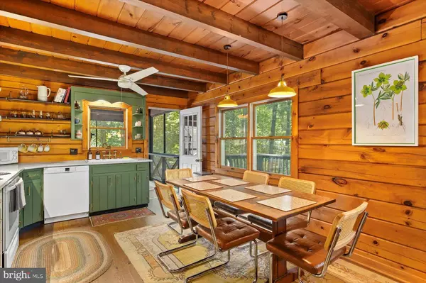 Pratts, VA 22731,494 WOODBROOK LANE