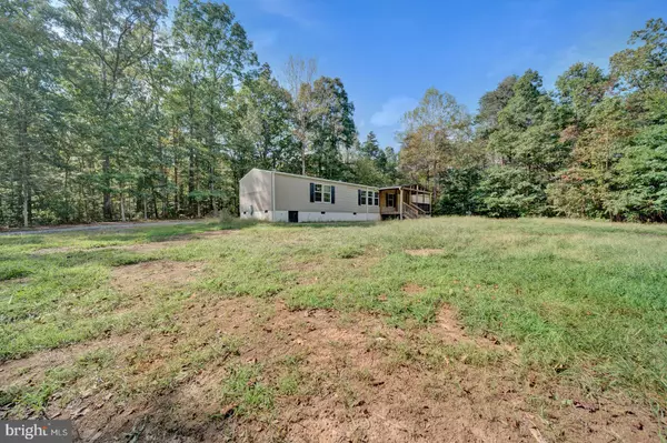 Unionville, VA 22567,24221 POST OAK LN