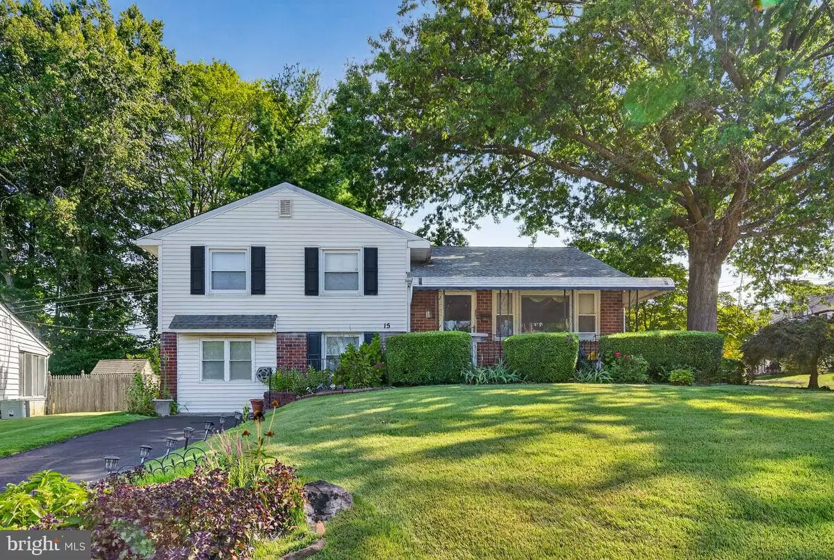 Aldan, PA 19018,15 GLENWOOD CIR