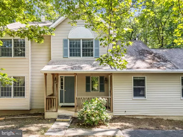 1032 MOUNTAINVIEW DR, Quakertown, PA 18951