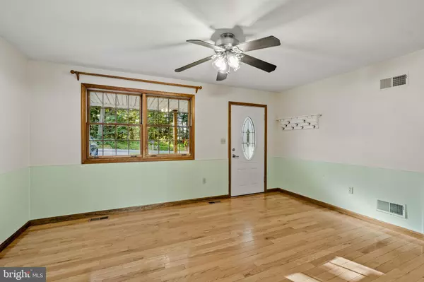Stewartstown, PA 17363,16292 MADDOX RD