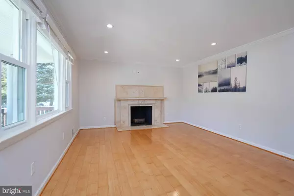 Bethesda, MD 20817,6400 BELLS MILL RD