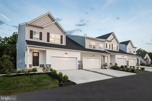 634 ARROWGRASS LN, New Castle, DE 19720