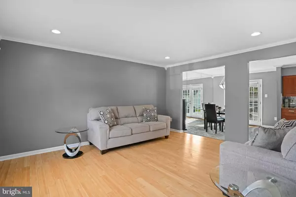 Bowie, MD 20716,2712 ADVENT CT S