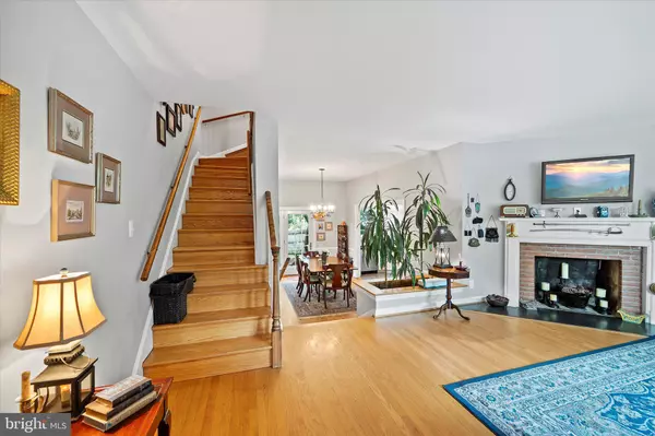 Alexandria, VA 22314,307 GIBBON ST