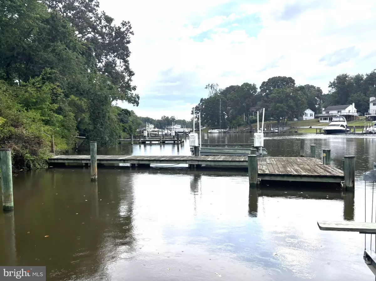 Pasadena, MD 21122,1326 EDNA RD