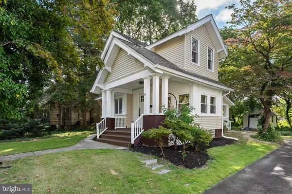 Oaklyn, NJ 08107,4 E HADDON AVE