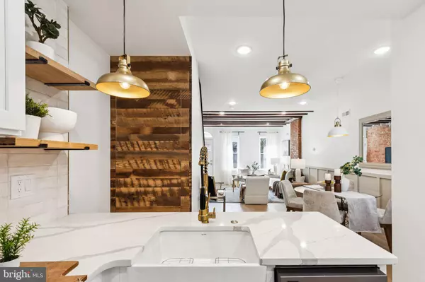 Philadelphia, PA 19125,2214 TULIP ST