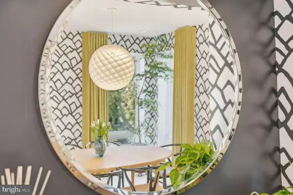 Arlington, VA 22201,1404 N HERNDON ST