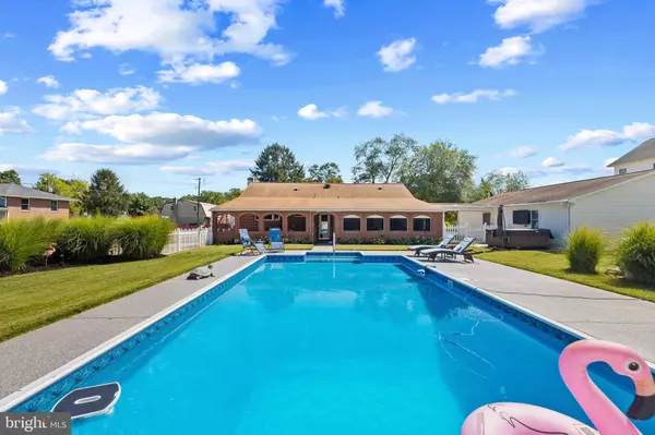 Baltimore, MD 21220,804 PINEVIEW PL