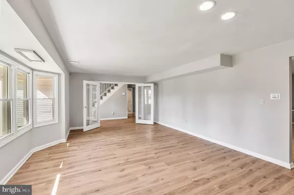 Willingboro, NJ 08046,11 WELDON LN