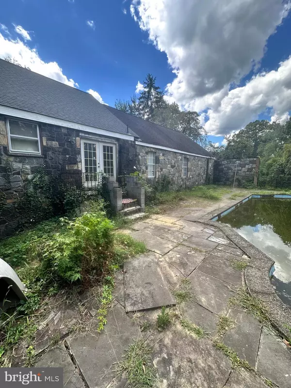 Alexandria, VA 22308,1700 COLLINGWOOD RD