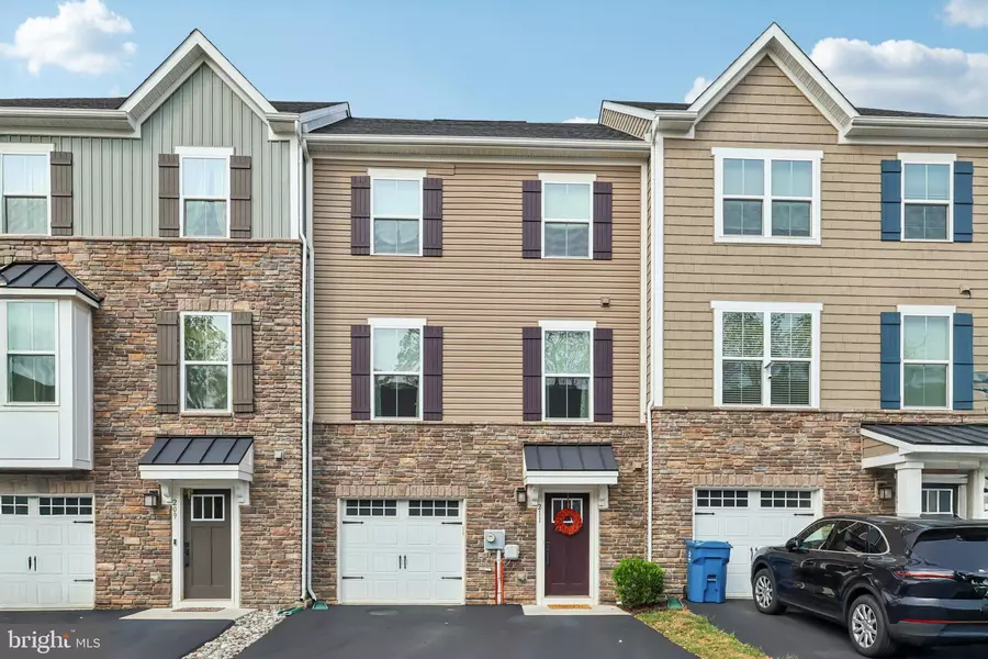 211 HIBISCUS WAY, Downingtown, PA 19335