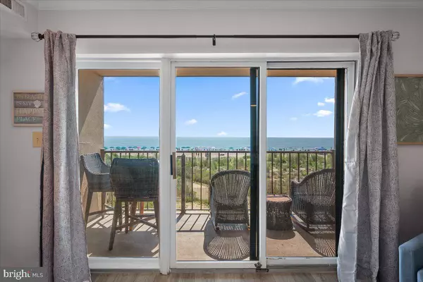 Ocean City, MD 21842,10002 COASTAL HWY #105