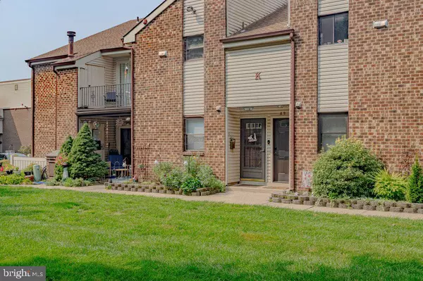1475 MOUNT HOLLY RD #K8, Edgewater Park, NJ 08010