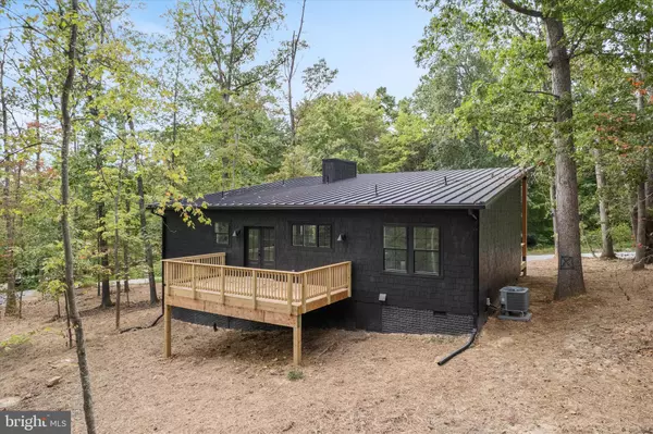 Harpers Ferry, WV 25425,110 CHRIST CHURCH RD