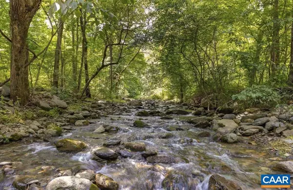 Stanardsville, VA 22973,0 MAE DR