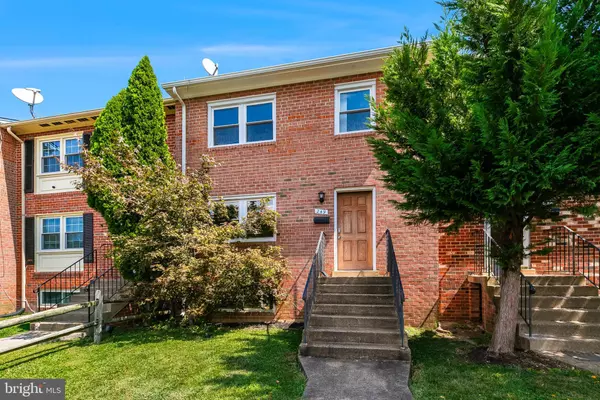 Leesburg, VA 20176,249 MEADOWS LN NE