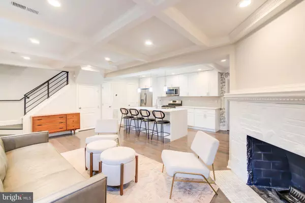 Washington, DC 20020,3699 HIGHWOOD DR SE