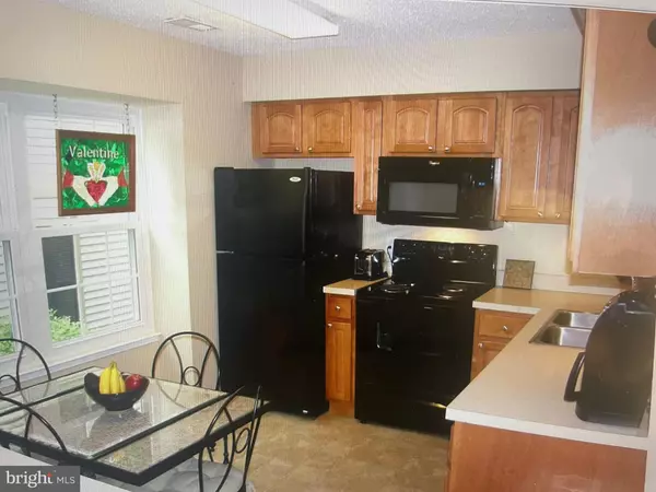 Burke, VA 22015,5994 ANNABERG PL #174