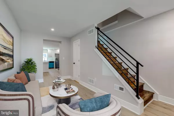 Conshohocken, PA 19428,369 E HECTOR ST