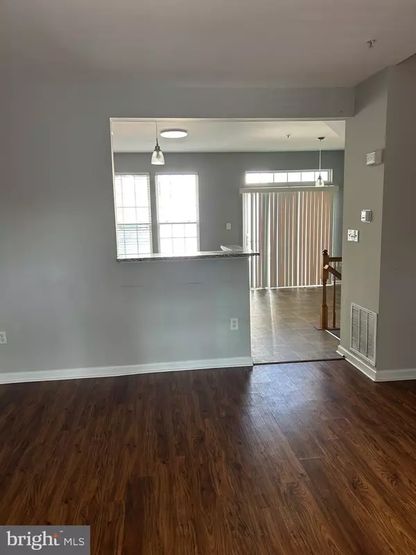 Bowie, MD 20721,9602 WOODVIEW DR