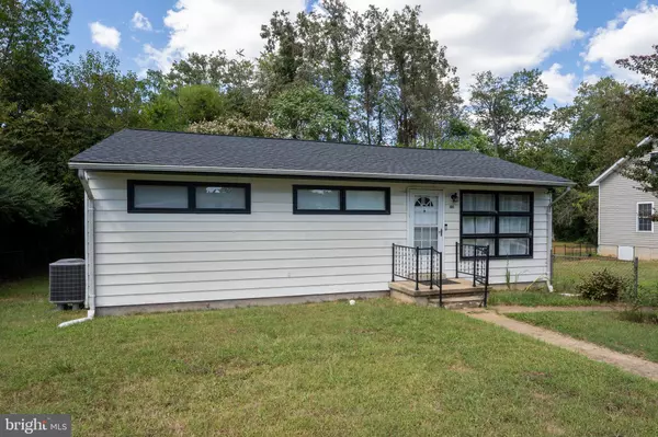 405 POWELL ST, Fredericksburg, VA 22408