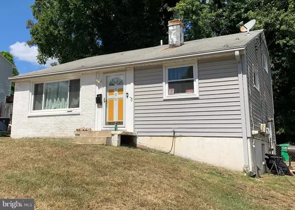 Oxon Hill, MD 20745,506 BARRYMORE DR