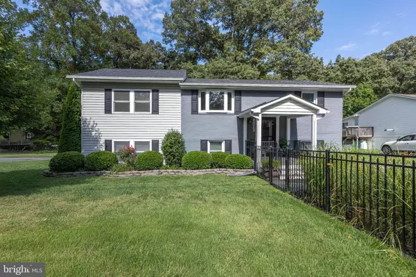 Pasadena, MD 21122,8023 BELHAVEN AVE