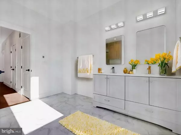 Philadelphia, PA 19147,702 DICKINSON ST